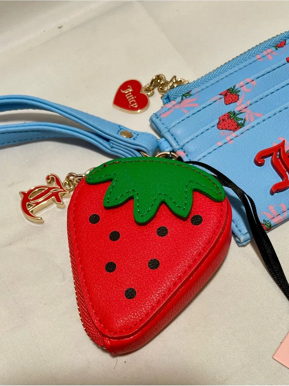 Juicy Couture Card Holder with Strawberry Zipper Pouch & Charms 🍓Exclusive Line